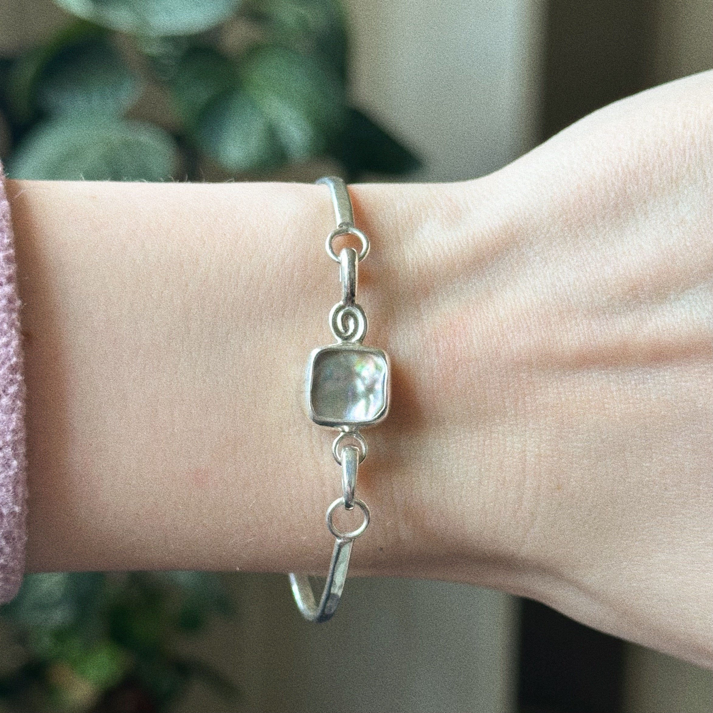 Shell cuff charm No. 4
