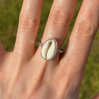 Sea shell ring No. 4 ~ UK R / US 8.75