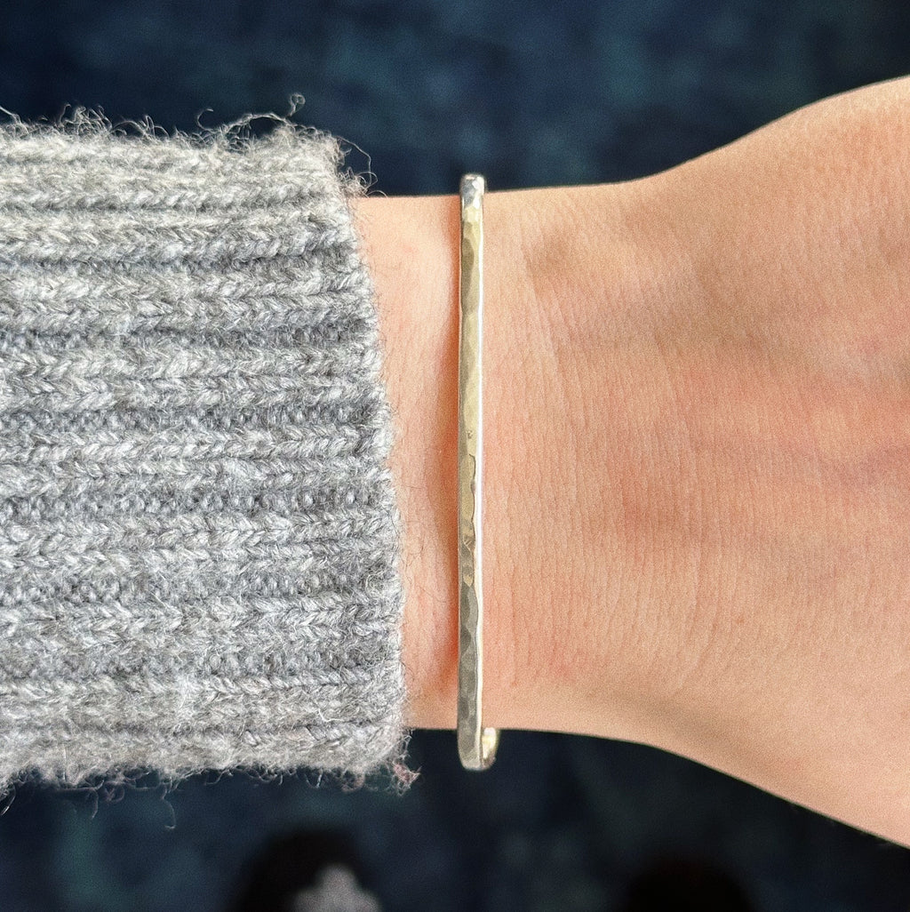 Hammered oval magic cuff