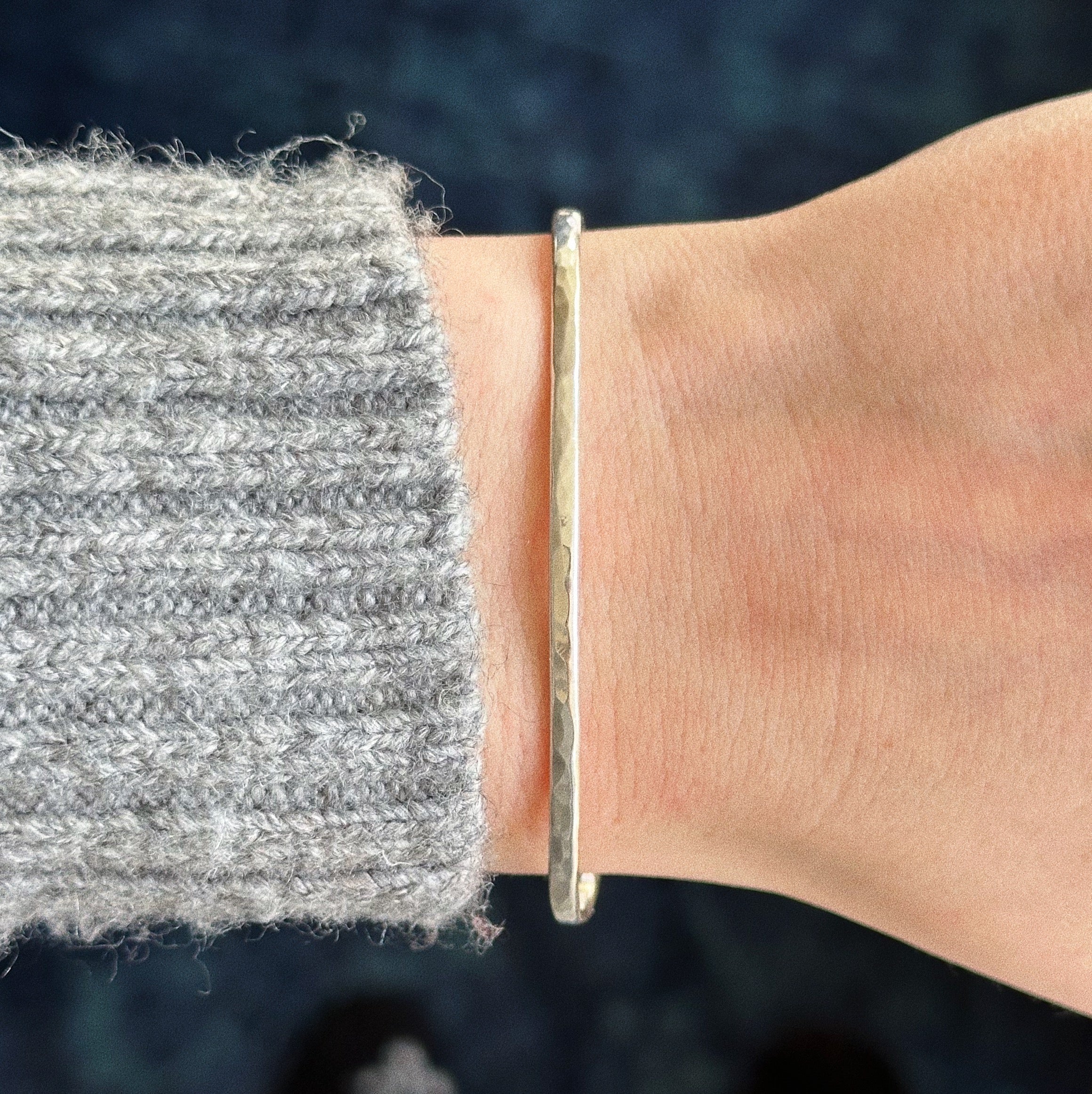 Hammered oval magic cuff