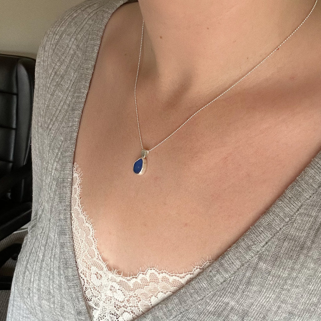 Artefact sea glass necklace No. 1
