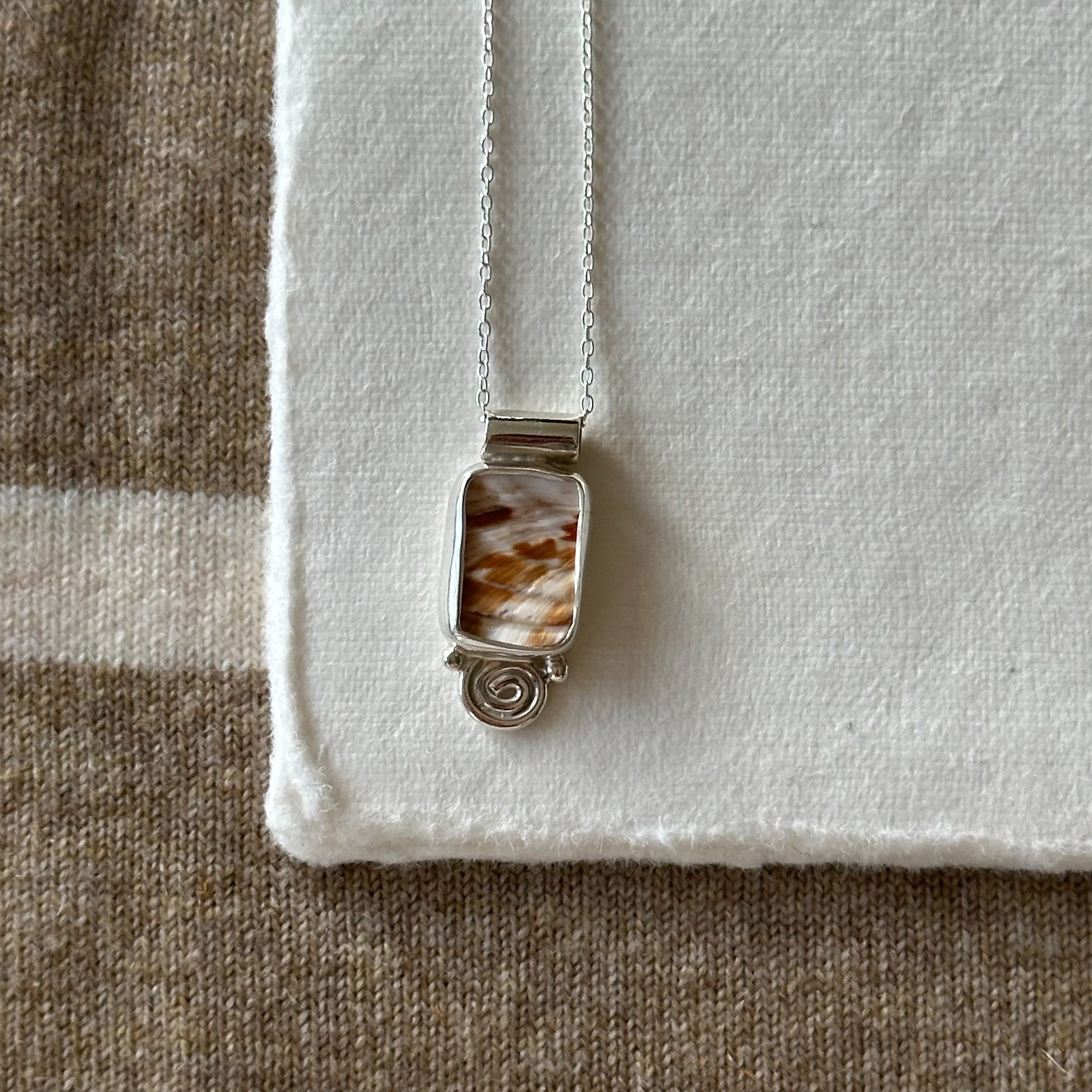 Shell pendant ~ Small bail