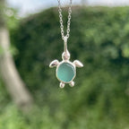 Sea glass turtle pendant No. 1