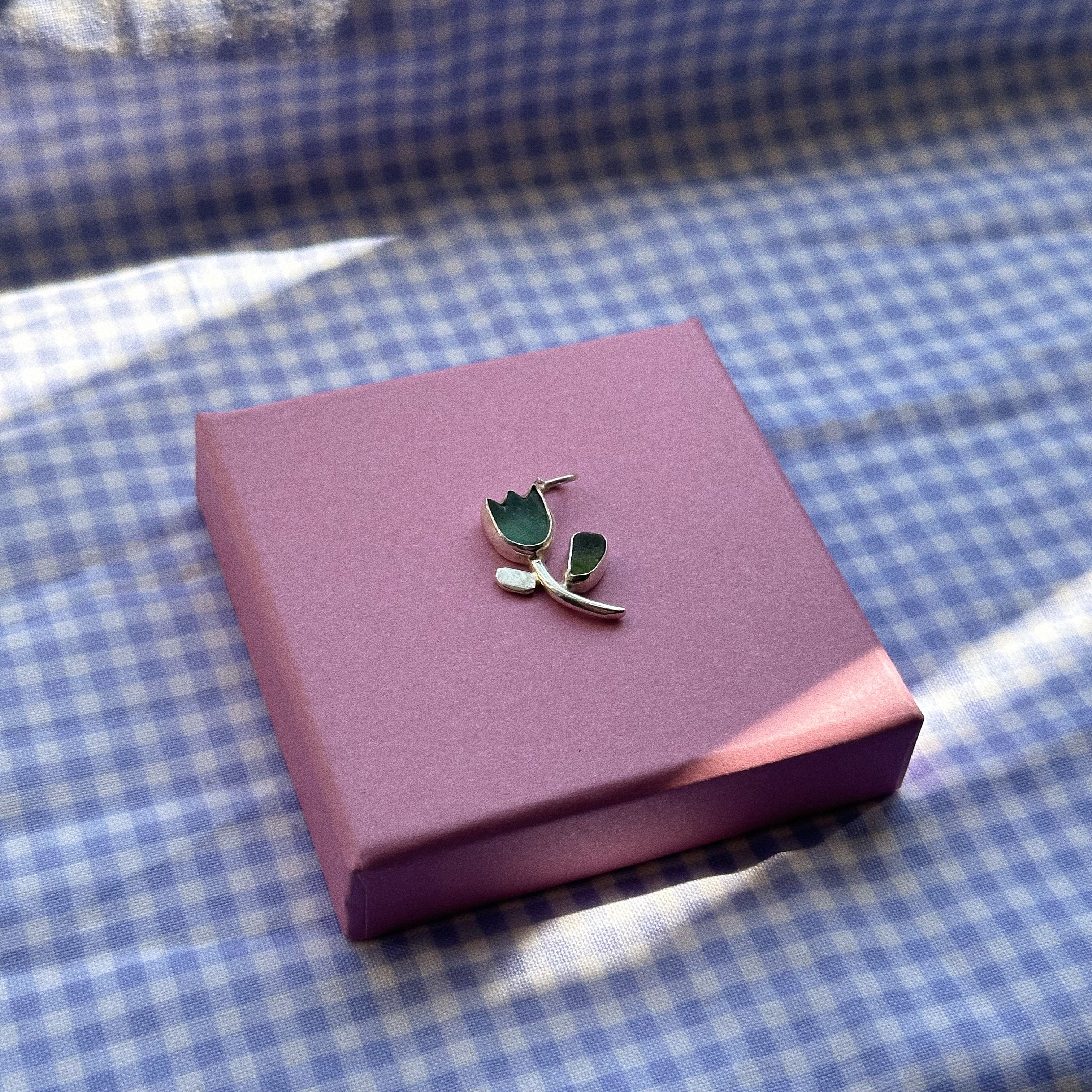 Sea glass tulip