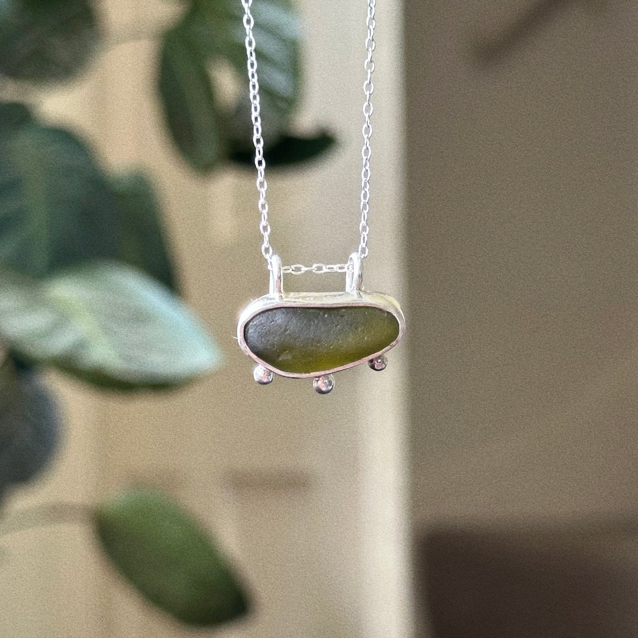 Sea glass pendant No. 4