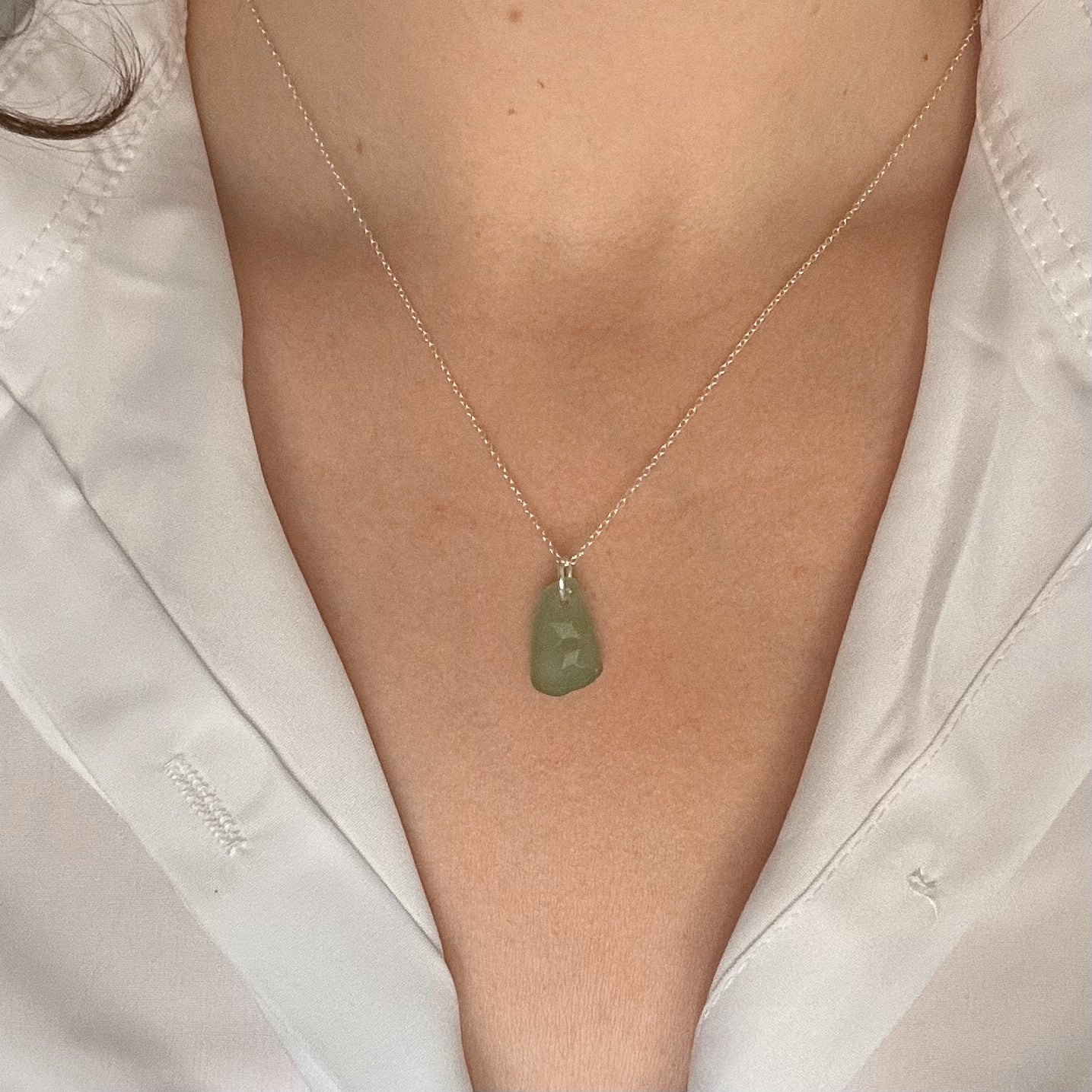 Manta ray silhouette pendant No. 5
