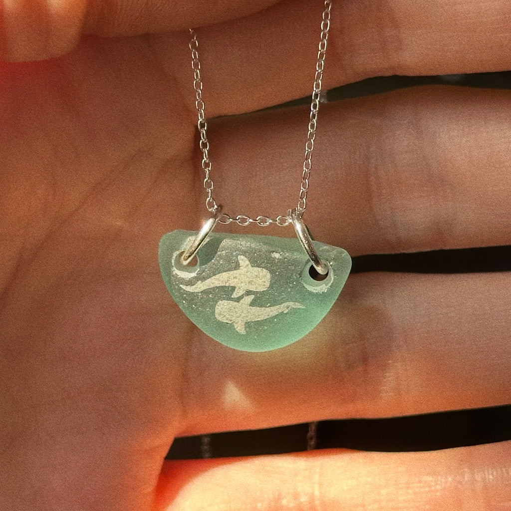 Whale shark silhouette No. 18