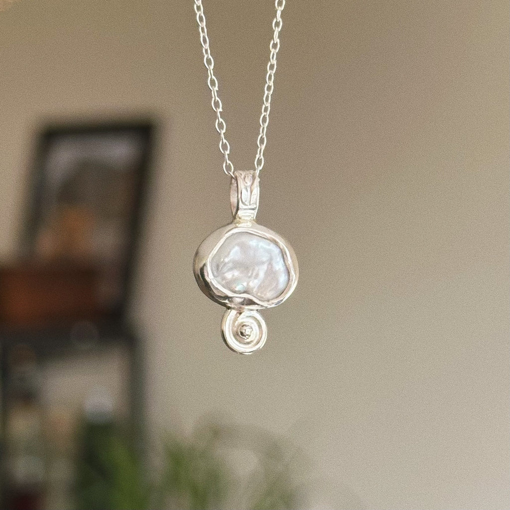 Keshi pearl pendant