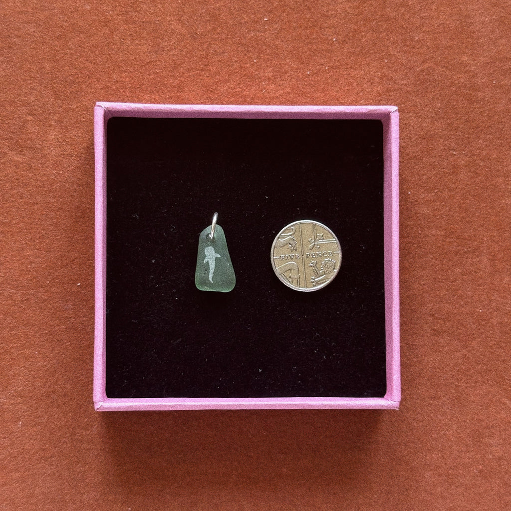 Whale shark silhouette pendant No. 7