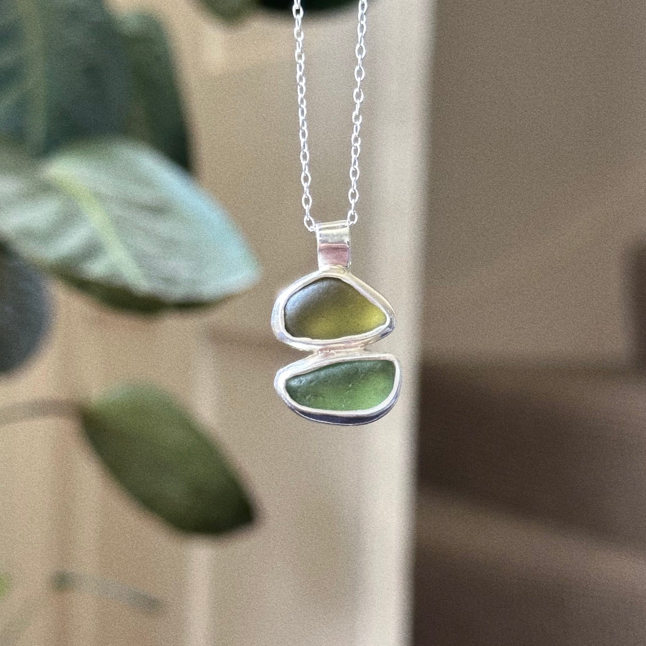 Double sea glass pendant No. 1