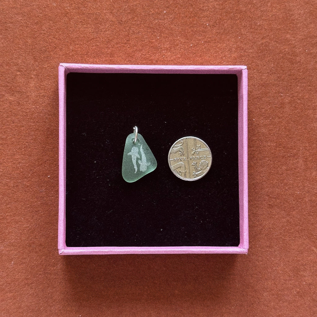 Whale shark silhouette pendant No. 8