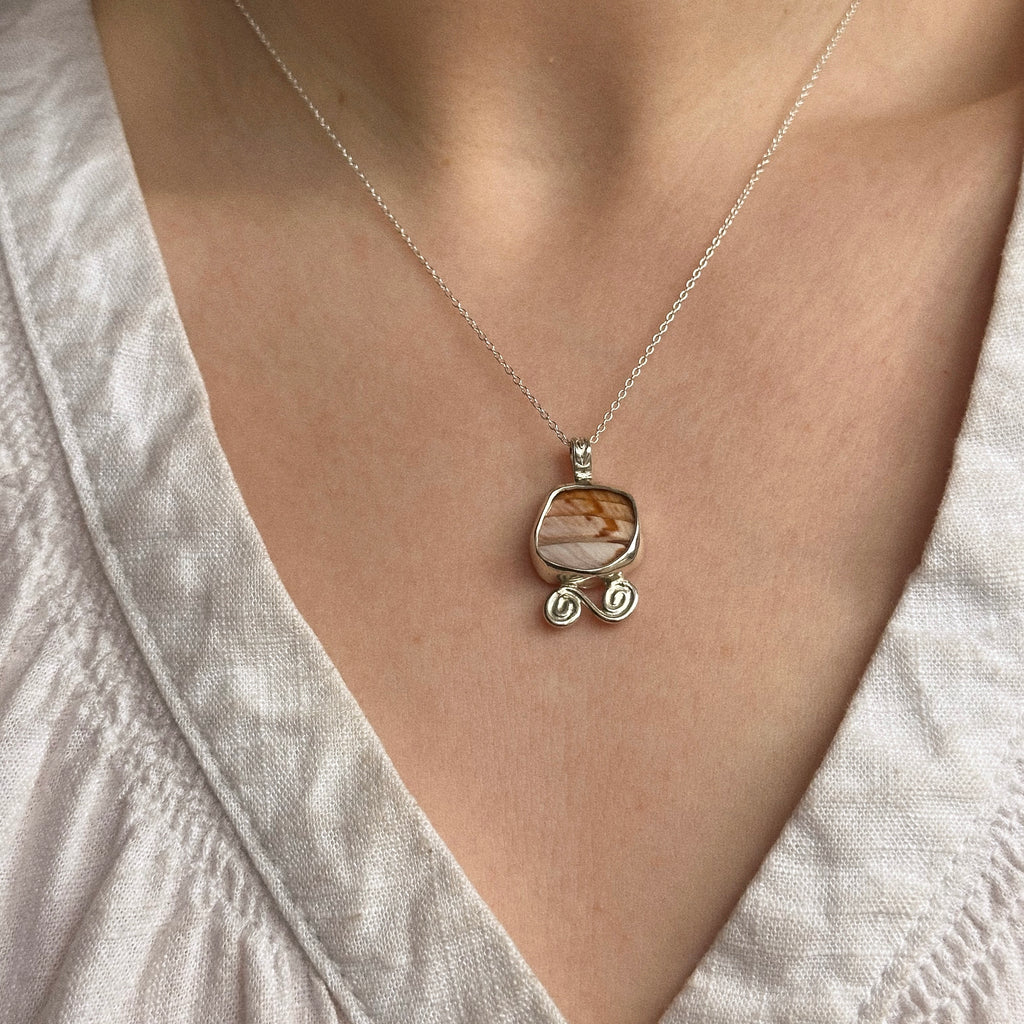 Sea shell pendant No. 4