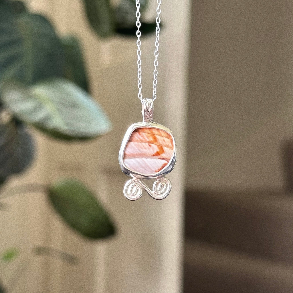 Sea shell pendant No. 4