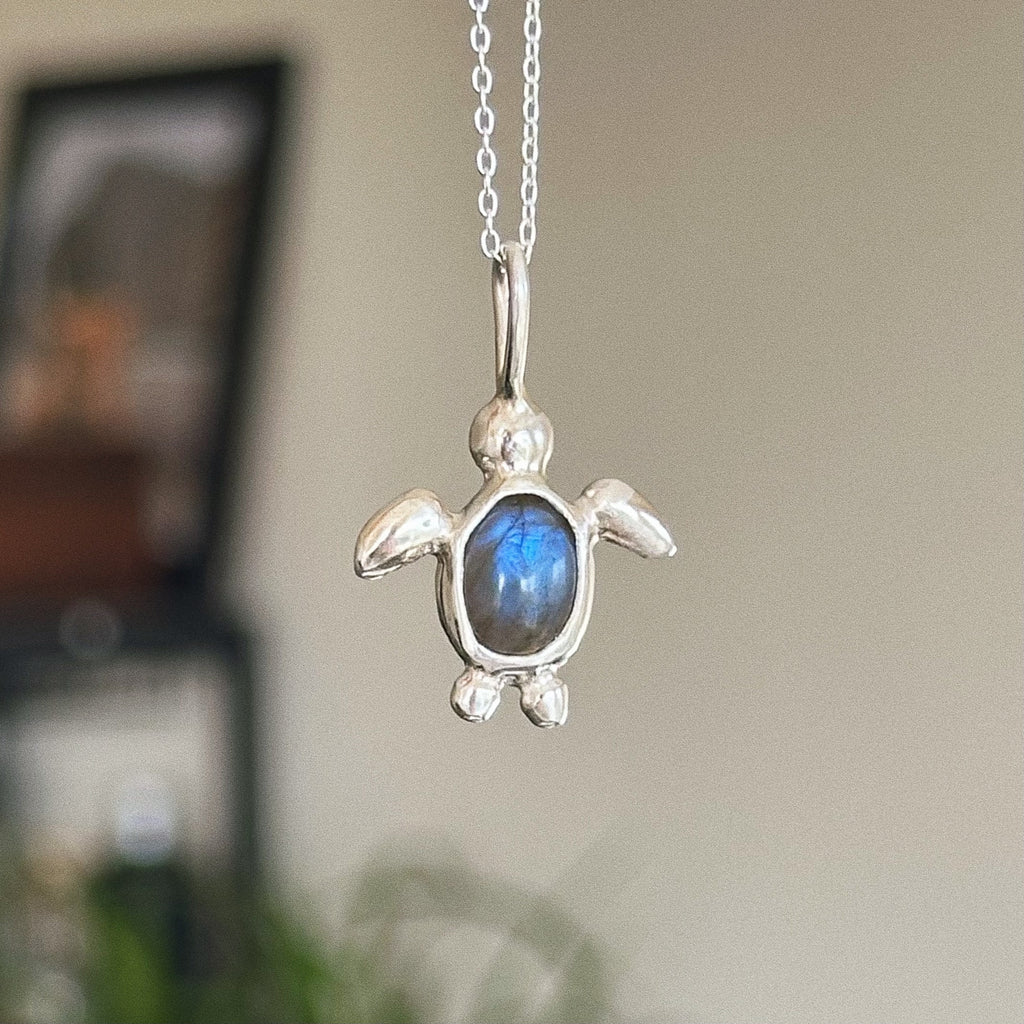 Labradorite turtle