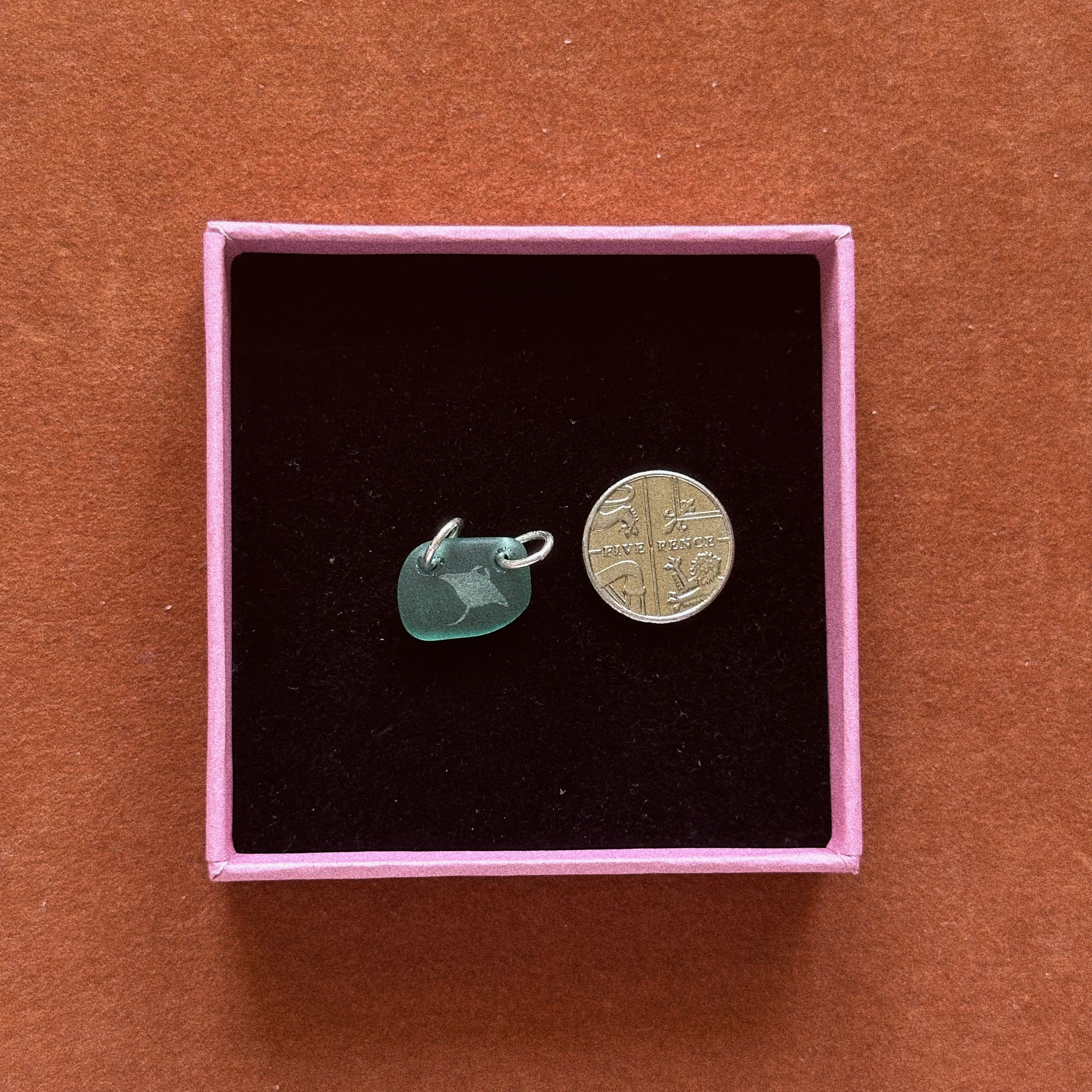 Manta ray silhouette pendant No. 3