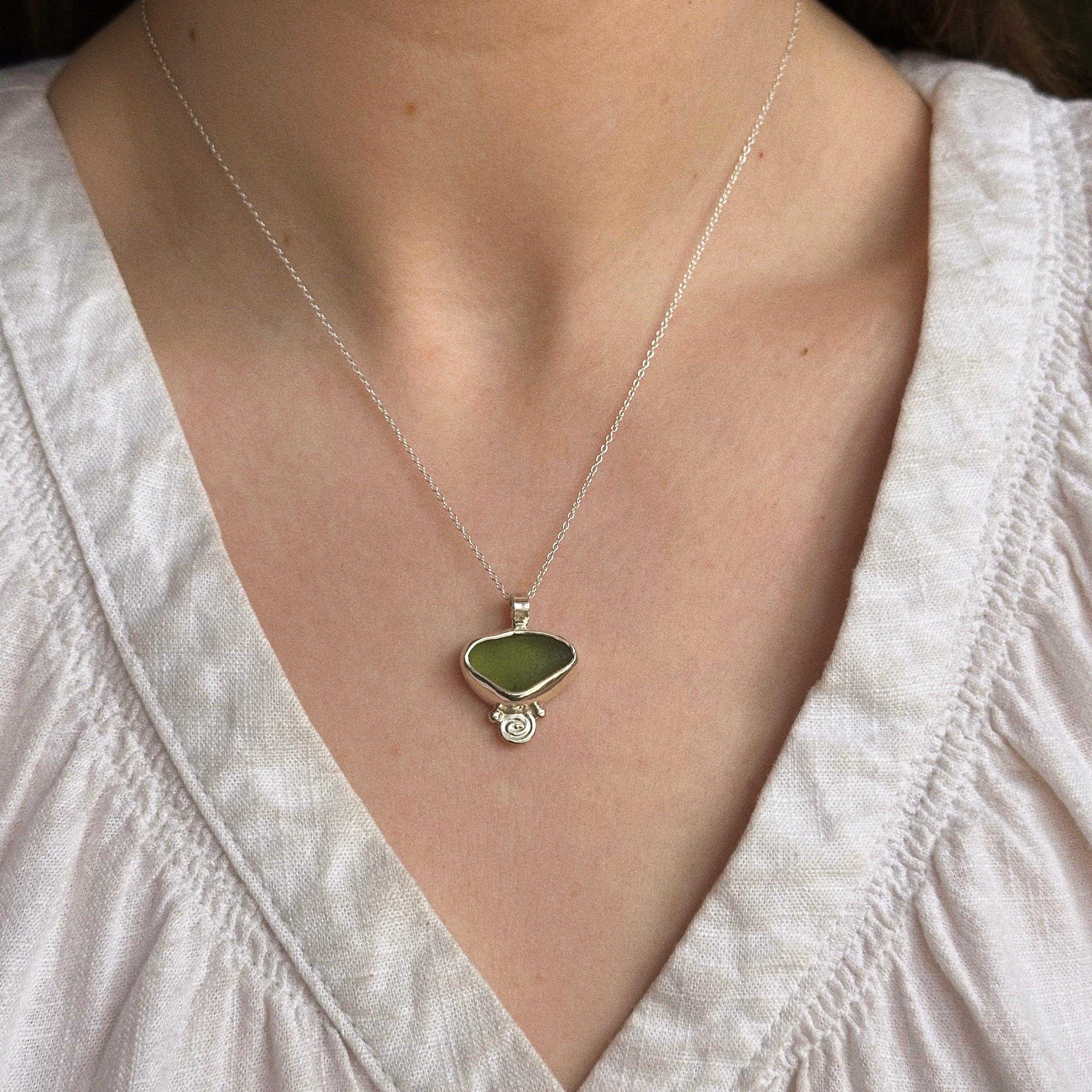 Sea glass pendant No. 3