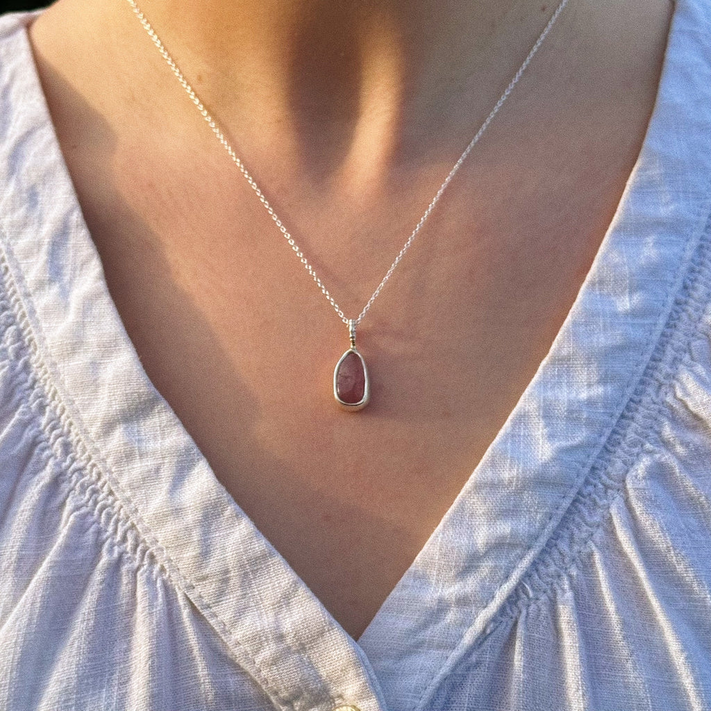 Rose quartz pendant