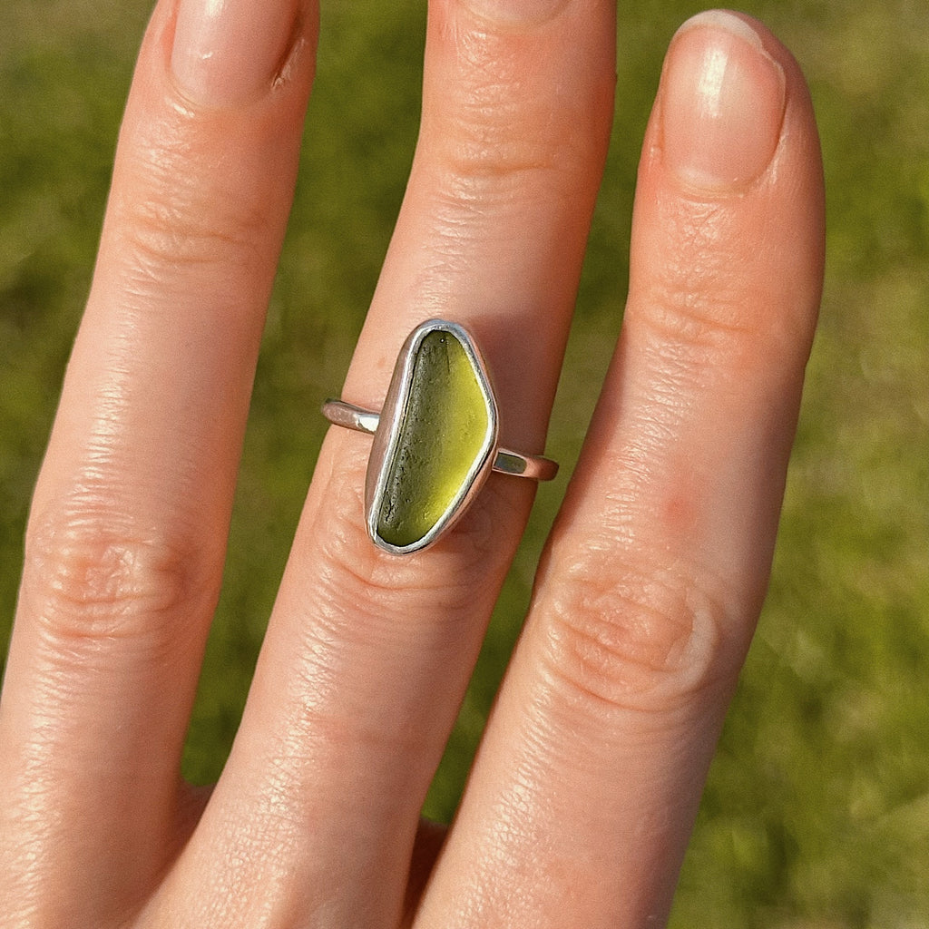 Sea glass ring No. 3 ~ UK M / US 6