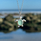 Sea glass turtle pendant No. 7