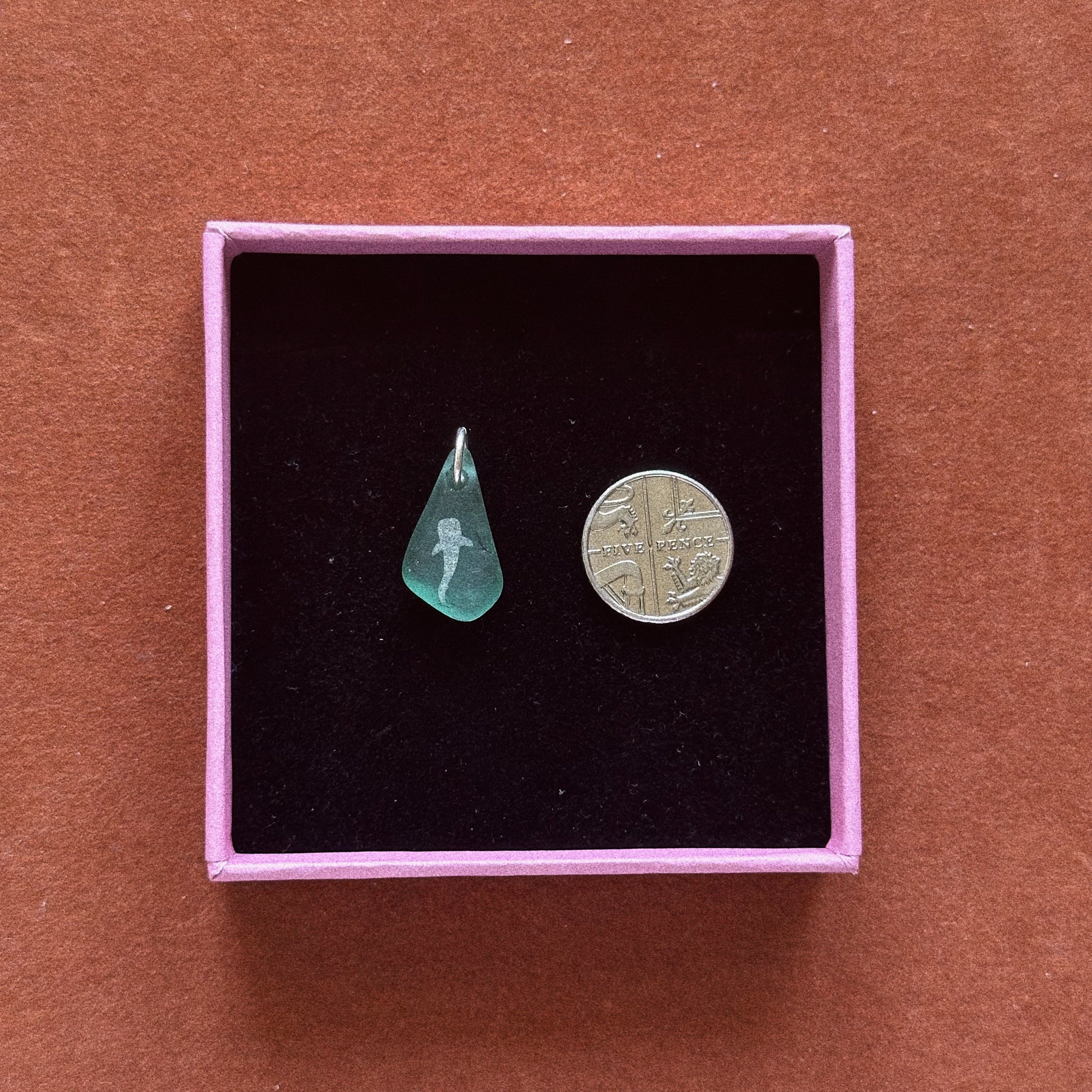 Whale shark silhouette pendant No. 1