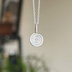 Mini swirl pendant