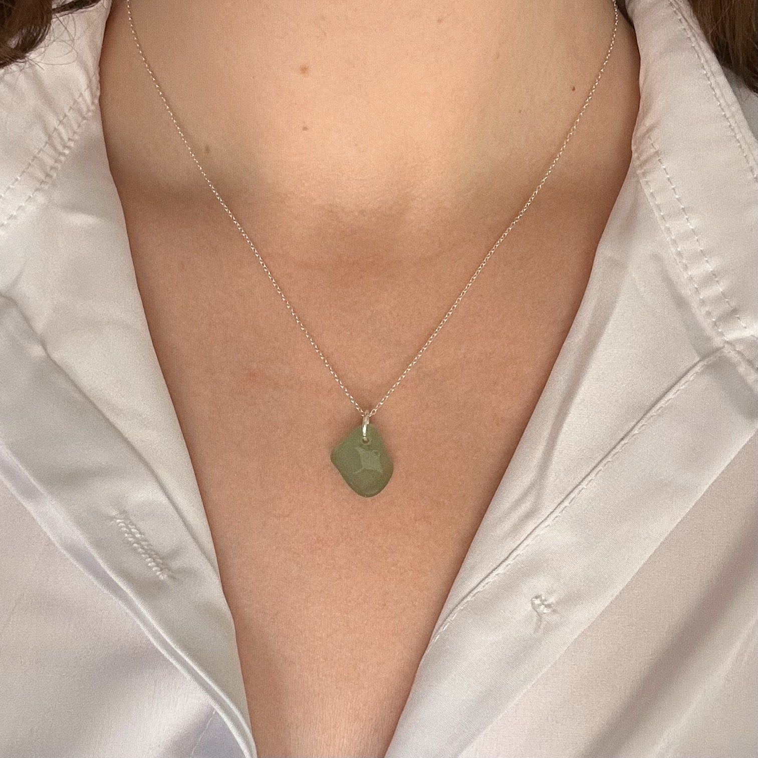 Manta ray silhouette pendant No. 4