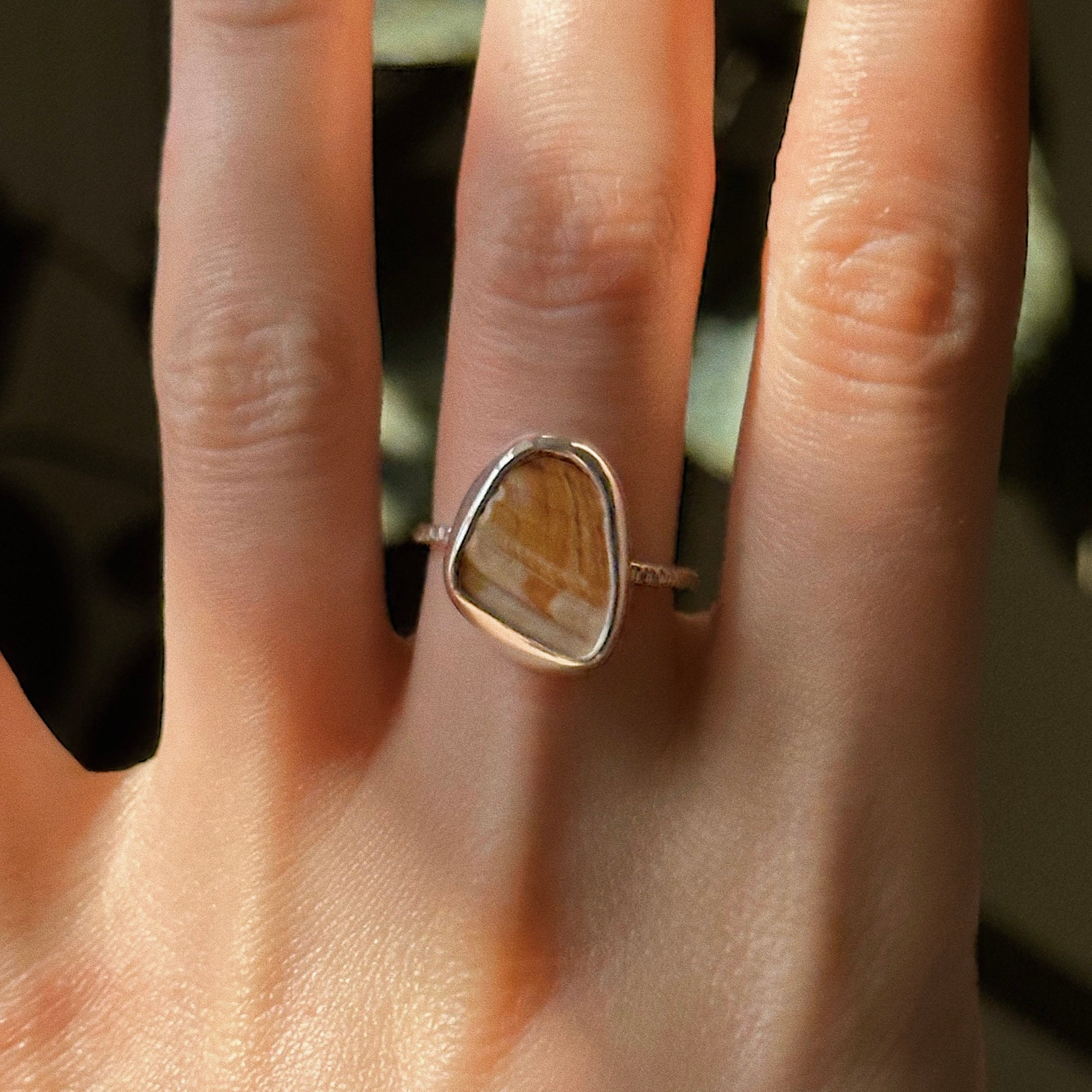 Sea shell ring No. 2 ~ UK O / US 7