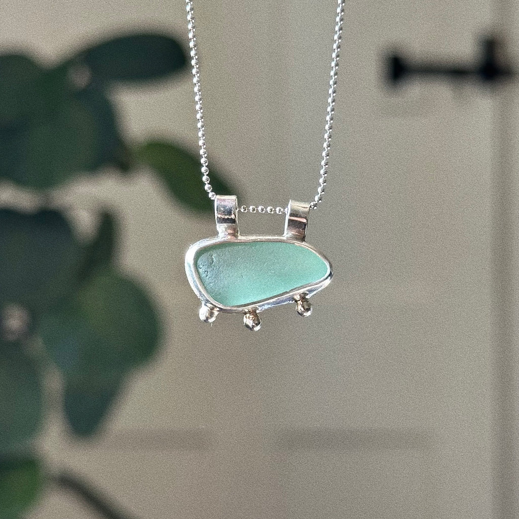 Artefact sea glass necklace No. 2